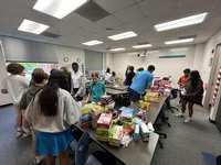 The John Cooper School Middle School Students Give Back to Students Facing Food Insecurity