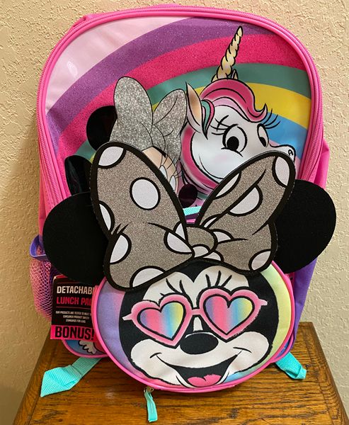 https://www.woodlandsonline.com/images/cl/1199257/gallery/auction%20backpack%20Disney%20Minnie%20with%20lunch%20pack%202.jpg