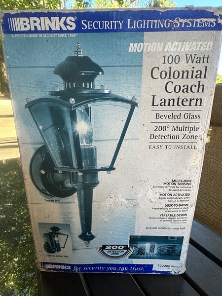 Colonial light motion activated